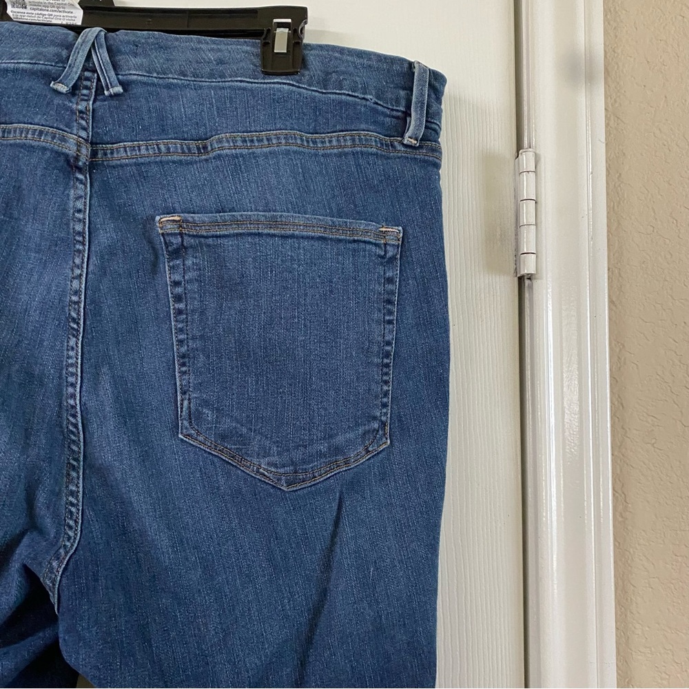 Good American GOOD LEGS SKINNY JEANS Women's Size 22 Blue Denim Fray Hem Jeans - Picture 9 of 14